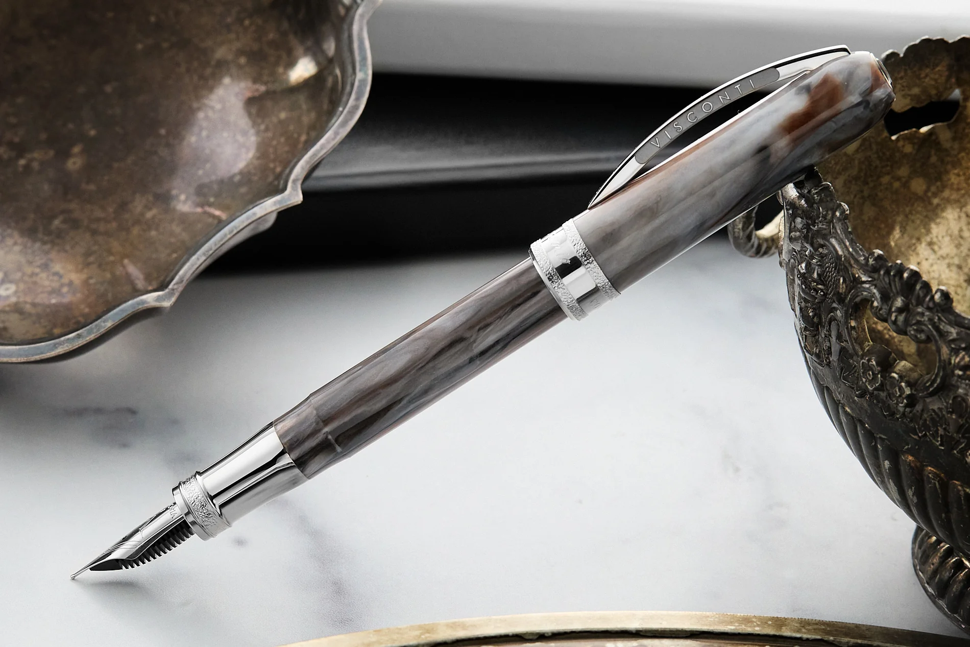 Visconti Comedia Fountain Pen - Purgatorio - Image 4