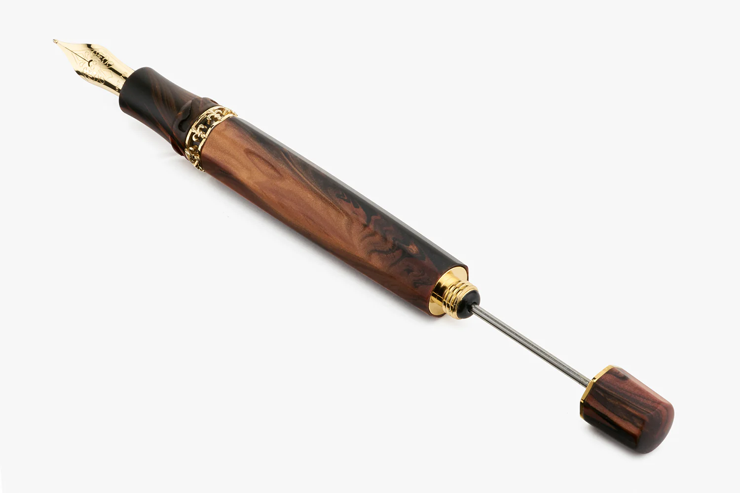 Visconti Medici Fountain Pen - Briarwood / Yellow Gold - Image 11
