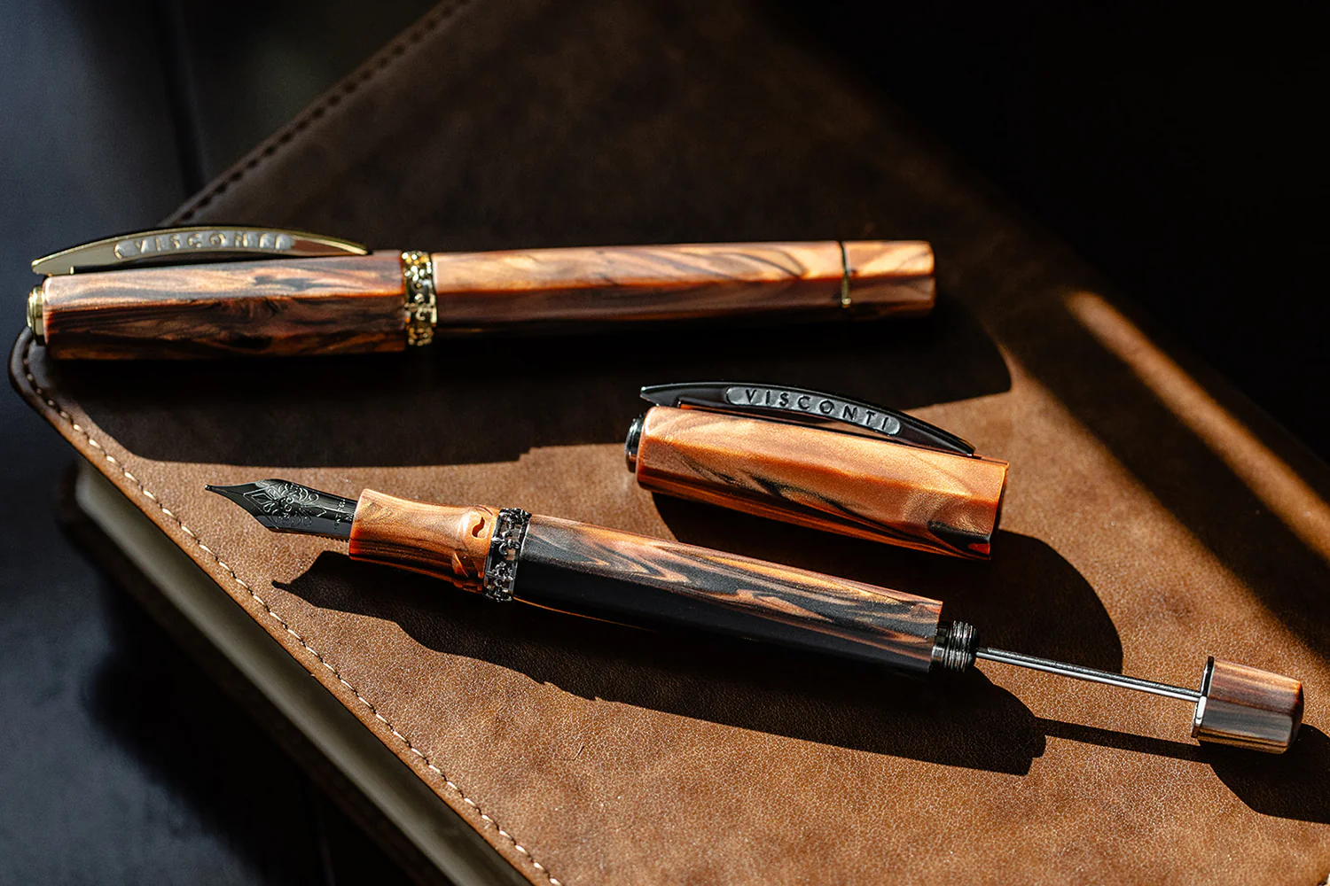 Visconti Medici Fountain Pen - Briarwood / Yellow Gold - Image 18