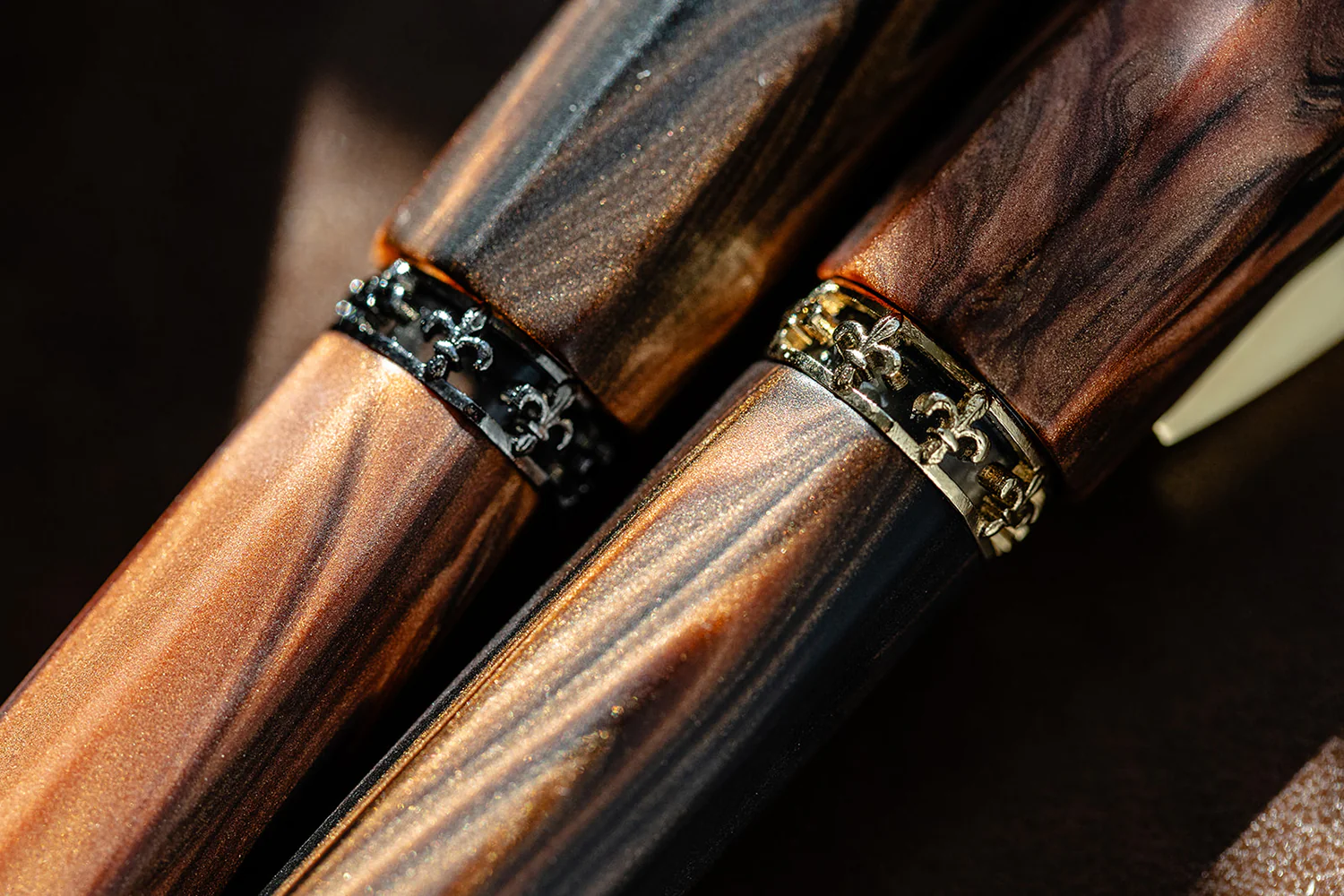 Visconti Medici Fountain Pen - Briarwood / Yellow Gold - Image 19