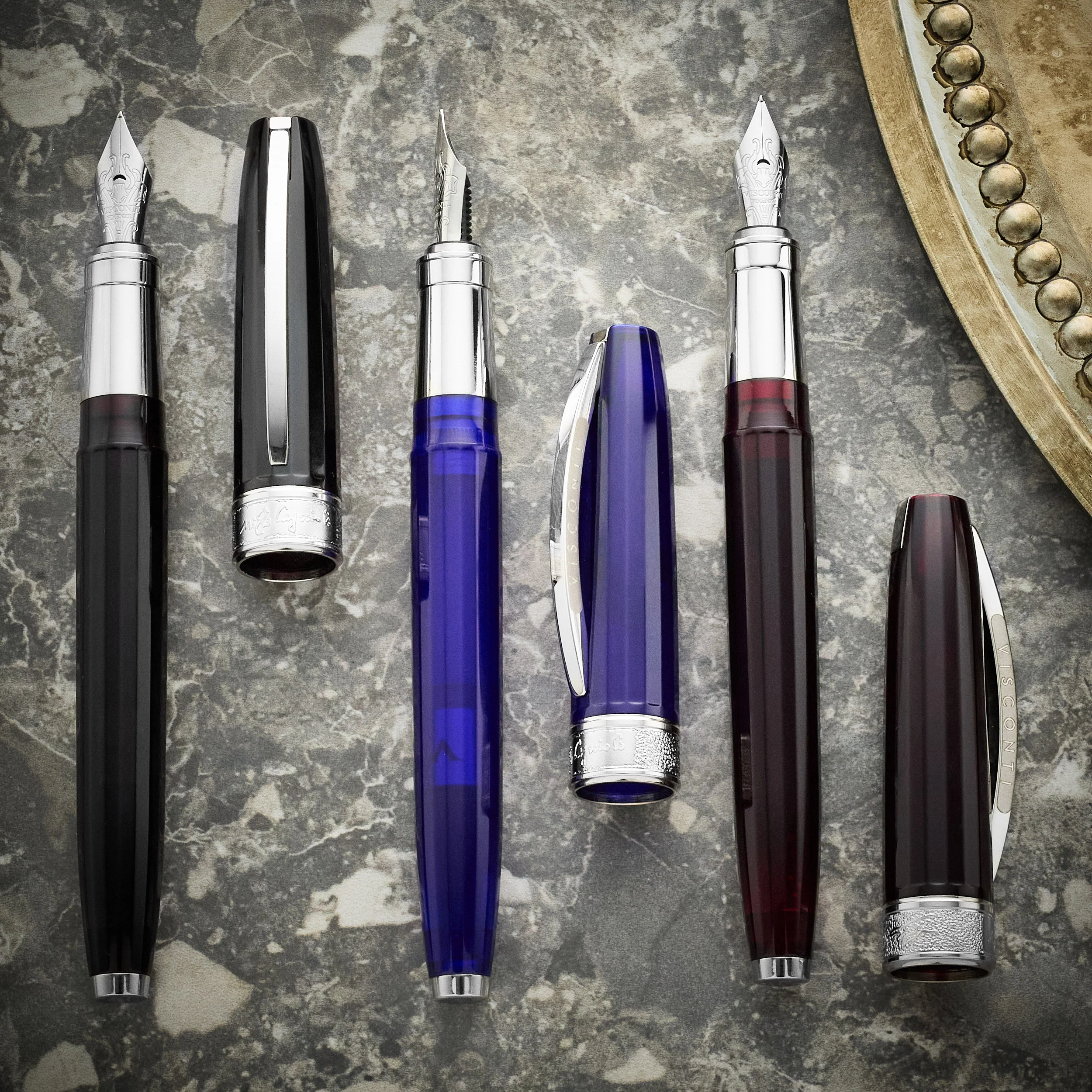 Visconti Michelangelo Fountain Pen - Red - Image 8