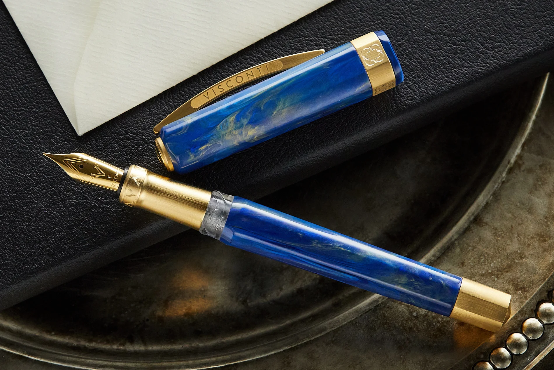 Visconti Opera Gold Fountain Pen - Blue - Image 4