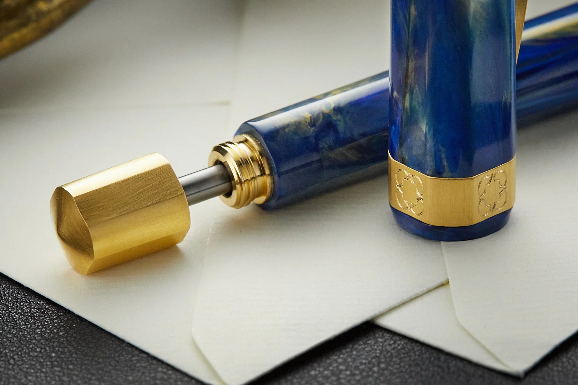 Visconti Opera Gold Fountain Pen - Blue - Image 8